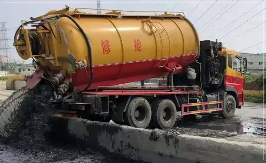 银海沉淀池清理案例